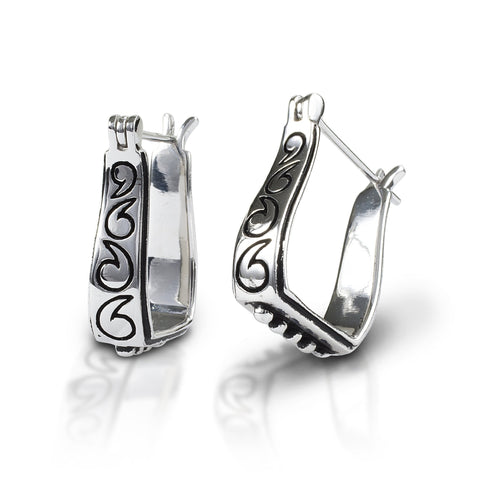 KELLY HERD ENGRAVED STIRRUP EARRING - STERLING SILVER #12P